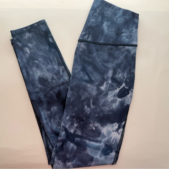 Gymshark Elevate Leggings in Lakeside Blue Spray Dye - Picture 1 of 6